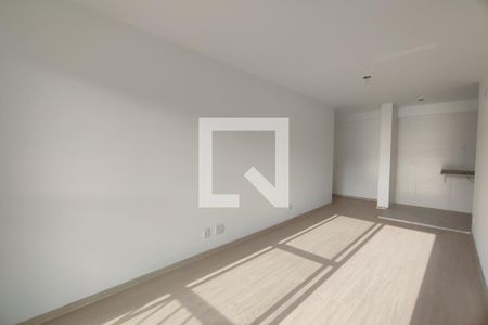 Sala de apartamento para alugar com 3 quartos, 65m² em Pechincha, Rio de Janeiro