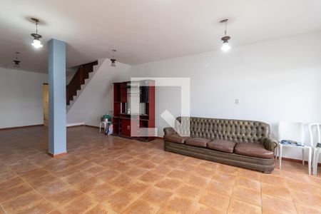 Sala de Estar de casa para alugar com 6 quartos, 210m² em Vila Nova Cachoeirinha, São Paulo