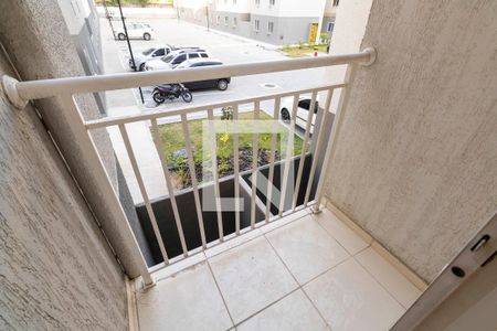 Vista da Sala de apartamento para alugar com 2 quartos, 45m² em Guaratiba, Rio de Janeiro