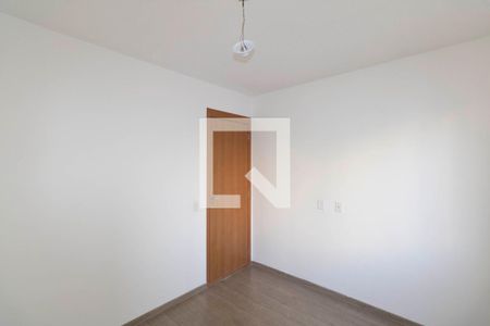 Quarto 1 de apartamento para alugar com 2 quartos, 45m² em Guaratiba, Rio de Janeiro