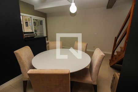 Sala de Jantar de casa à venda com 3 quartos, 200m² em Guarujá, Porto Alegre