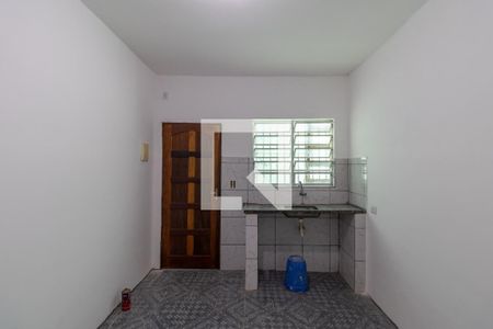 Cozinha de casa para alugar com 1 quarto, 40m² em Jardim Fernandes, São Paulo