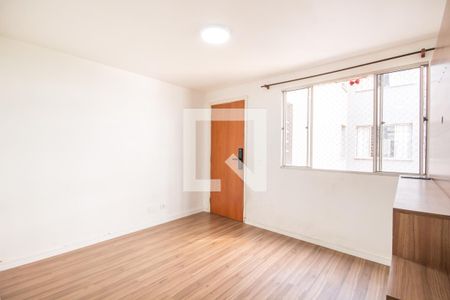 Sala de apartamento para alugar com 2 quartos, 52m² em Conceicao, Osasco