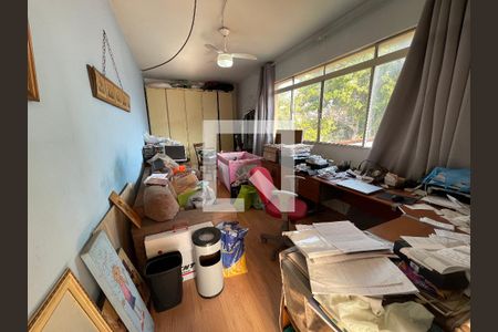 Casa à venda com 300m², 5 quartos e 2 vagas Casa à venda com 300m², 5 quartos e 2 vagasquarto 4