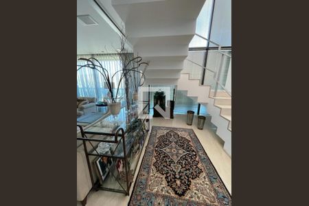 Apartamento à venda com 380m², 3 quartos e 3 vagas Apartamento à venda com 380m², 3 quartos e 3 vagasSala