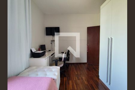 Quarto de apartamento à venda com 3 quartos, 94m² em Cachoeirinha, Belo Horizonte