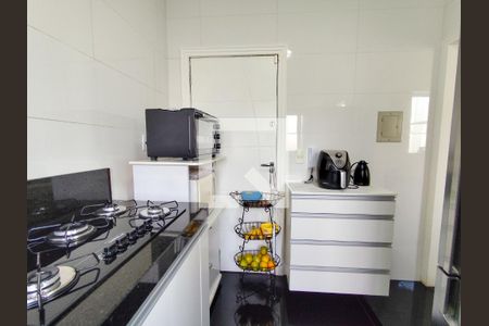 Cozinha  de apartamento à venda com 3 quartos, 94m² em Cachoeirinha, Belo Horizonte