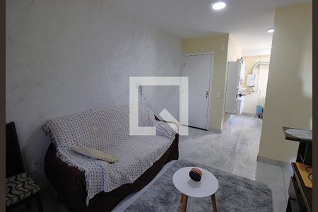 Sala de apartamento para alugar com 2 quartos, 40m² em Cascadura, Rio de Janeiro