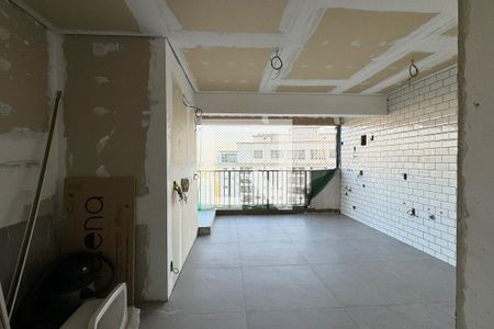 Sala de apartamento para alugar com 2 quartos, 59m² em Alphaville Empresarial, Barueri