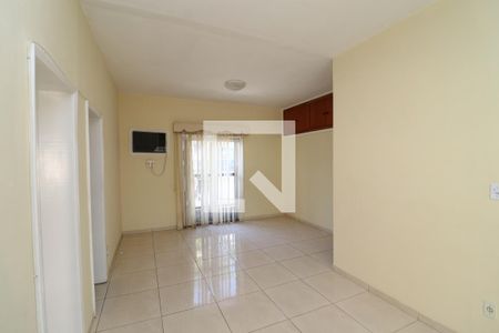 Sala 2 de casa à venda com 5 quartos, 300m² em Jardim Carioca, Rio de Janeiro