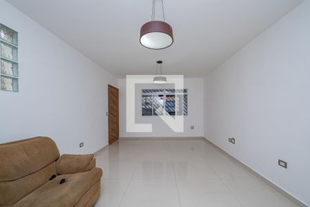 Sala de casa para alugar com 5 quartos, 230m² em Vila Guarani (zona Sul), São Paulo