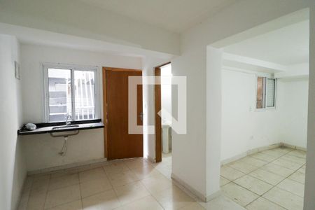 Sala/Cozinha de apartamento para alugar com 1 quarto, 18m² em Água Fria, São Paulo