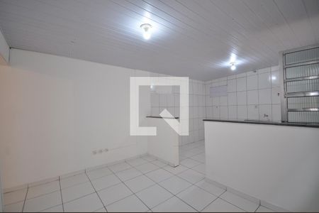 Sala de casa para alugar com 1 quarto, 45m² em Vila Constança, São Paulo