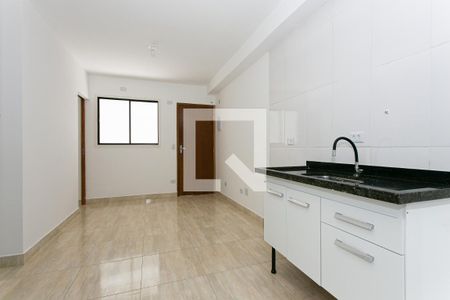 Cozinha de apartamento para alugar com 2 quartos, 35m² em Vila Ré, São Paulo