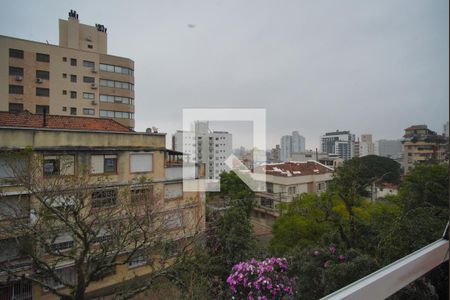 Sala - Vista de apartamento à venda com 3 quartos, 81m² em Rio Branco, Porto Alegre