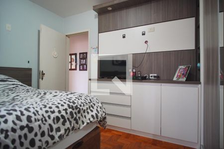 Quarto 1 de apartamento à venda com 3 quartos, 81m² em Rio Branco, Porto Alegre