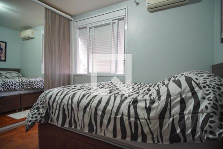 Quarto 1 de apartamento à venda com 3 quartos, 81m² em Rio Branco, Porto Alegre