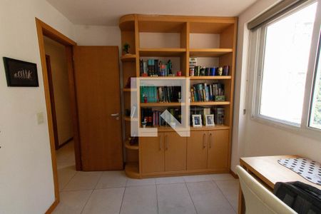 Quarto 1 de apartamento à venda com 3 quartos, 98m² em Santa Rosa, Niterói