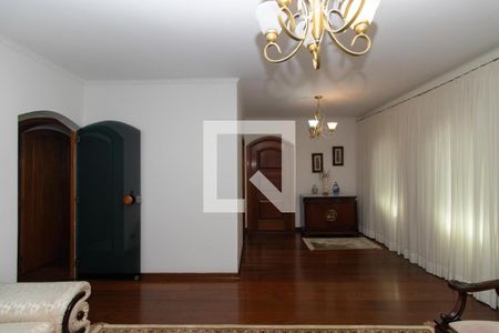 Sala de casa para alugar com 5 quartos, 430m² em Jardim Leonor Mendes de Barros, São Paulo