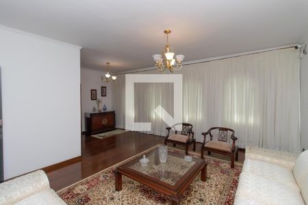 Sala de casa para alugar com 5 quartos, 430m² em Jardim Leonor Mendes de Barros, São Paulo