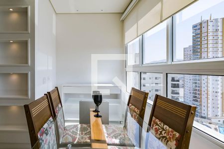 Varanda gourmet de kitnet/studio para alugar com 1 quarto, 42m² em Vila Oliveira, Mogi das Cruzes