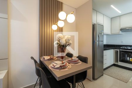 Sala de Jantar de apartamento à venda com 2 quartos, 37m² em Chora Menino, São Paulo