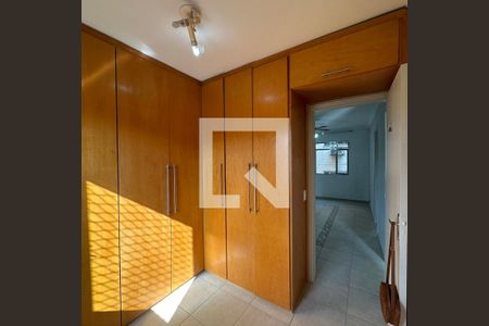 Quarto 1 de apartamento à venda com 2 quartos, 65m² em Jardim Rizzo, São Paulo