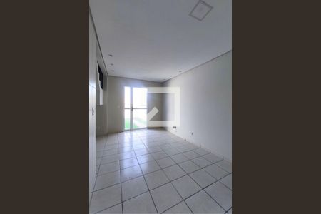 Sala/Cozinha de casa para alugar com 2 quartos, 85m² em Campo de Santana, Curitiba