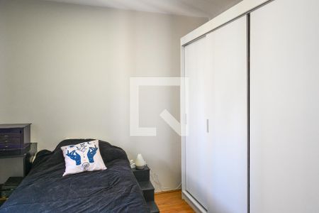 Quarto de apartamento à venda com 2 quartos, 32m² em Parque Fongaro, São Paulo