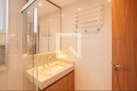 Banheiro de apartamento à venda com 1 quarto, 41m² em Sumaré, São Paulo