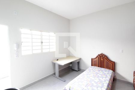 Sala/Quarto de kitnet/studio para alugar com 1 quarto, 15m² em Martins, Uberlândia