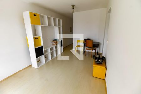 Sala de apartamento para alugar com 2 quartos, 63m² em Vila Sônia, São Paulo