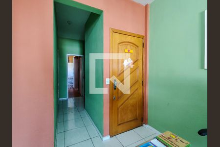 Apartamento à venda com 99m², 2 quartos e 1 vagaEntrada