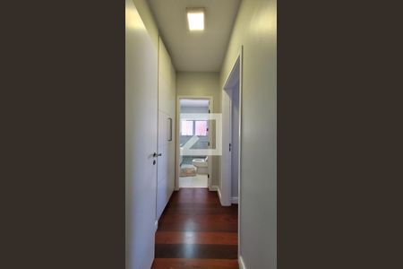 Casa de condomínio à venda com 600m², 7 quartos e 8 vagas Casa de condomínio à venda com 600m², 7 quartos e 8 vagasSuíte 1