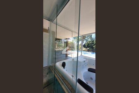 Casa de condomínio à venda com 600m², 7 quartos e 8 vagas Casa de condomínio à venda com 600m², 7 quartos e 8 vagasSauna/Hidro