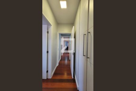 Casa de condomínio à venda com 600m², 7 quartos e 8 vagas Casa de condomínio à venda com 600m², 7 quartos e 8 vagasSuíte 1