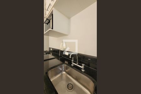 Casa de condomínio à venda com 600m², 7 quartos e 8 vagas Casa de condomínio à venda com 600m², 7 quartos e 8 vagasCasa de Hospede - Cozinha