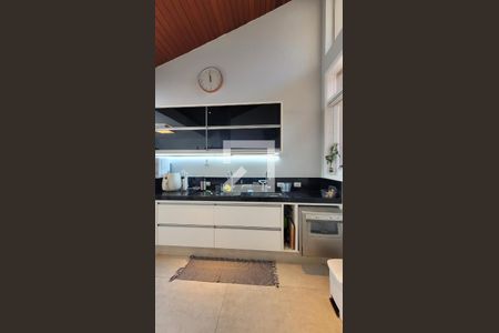 Casa de condomínio à venda com 600m², 7 quartos e 8 vagas Casa de condomínio à venda com 600m², 7 quartos e 8 vagasCozinha