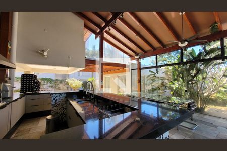 Casa de condomínio à venda com 600m², 7 quartos e 8 vagas Casa de condomínio à venda com 600m², 7 quartos e 8 vagasÁrea gourmet