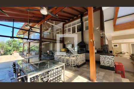 Casa de condomínio à venda com 600m², 7 quartos e 8 vagas Casa de condomínio à venda com 600m², 7 quartos e 8 vagasÁrea gourmet