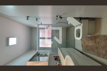 Casa de condomínio à venda com 600m², 7 quartos e 8 vagas Casa de condomínio à venda com 600m², 7 quartos e 8 vagasBanheiro da Suíte 1