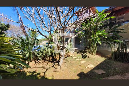 Casa de condomínio à venda com 600m², 7 quartos e 8 vagas Casa de condomínio à venda com 600m², 7 quartos e 8 vagasÁrea externa