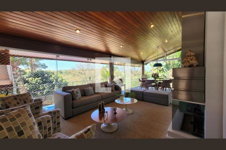 Casa de condomínio à venda com 600m², 7 quartos e 8 vagas Casa de condomínio à venda com 600m², 7 quartos e 8 vagasSala 2