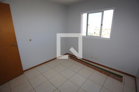 Quarto 1 de apartamento para alugar com 2 quartos, 58m² em Samambaia Sul (samambaia), Brasília