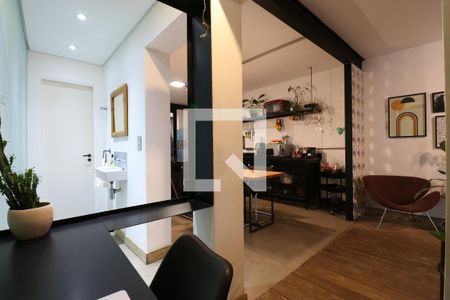 Sala de casa para alugar com 2 quartos, 124m² em Alto de Pinheiros, São Paulo