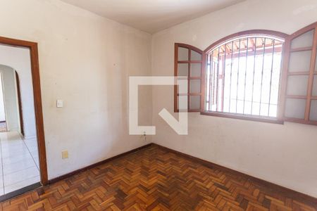 Quarto 1 de casa para alugar com 3 quartos, 100m² em Casa Branca, Belo Horizonte