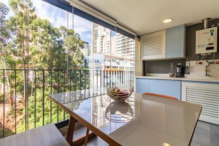 Sala de apartamento à venda com 2 quartos, 58m² em Pinheiros, São Paulo