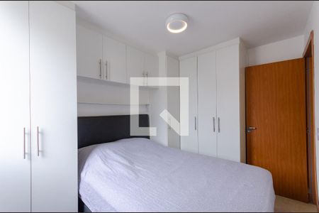 Quarto 1 de apartamento à venda com 2 quartos, 44m² em Jardim Íris, São Paulo