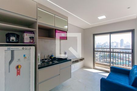 Sala/Cozinha de apartamento para alugar com 1 quarto, 32m² em Vila Prudente, São Paulo