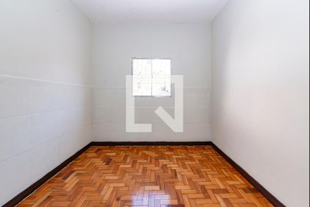 Quarto 2 de casa para alugar com 2 quartos, 265m² em João Pinheiro, Belo Horizonte